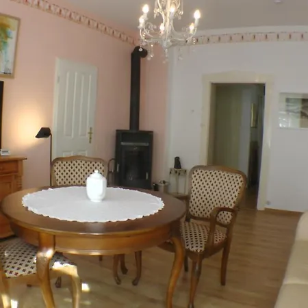 In Der Kunst Und Kultur Apartment *